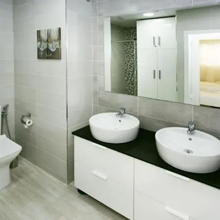 El Canto Apartment